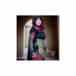 Patron Yaya Han - Femme Assassin -CréaCosmos Soldes patron yaya han femme assassin 1 2